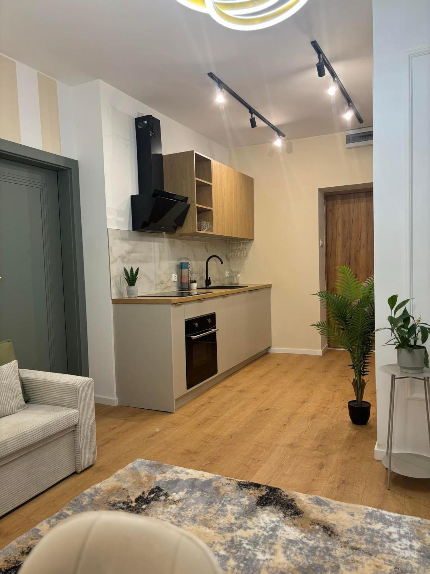 Apartament Pod Wieza 1 Wałbrzych Exterior foto